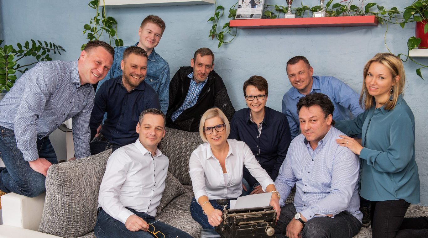 alt="Teamfoto"
